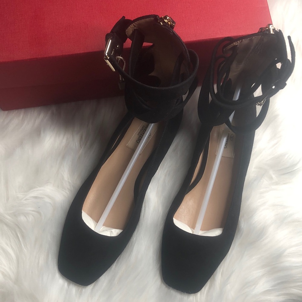 New Valentino Flats size 35
